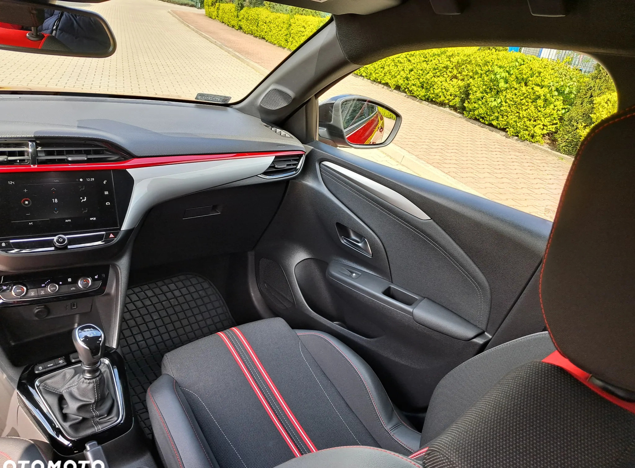 Opel Corsa cena 63900 przebieg: 34000, rok produkcji 2021 z Żyrardów małe 254